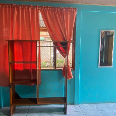 Cabinas Popular Puerto Viejo de Talamanca 외부 사진