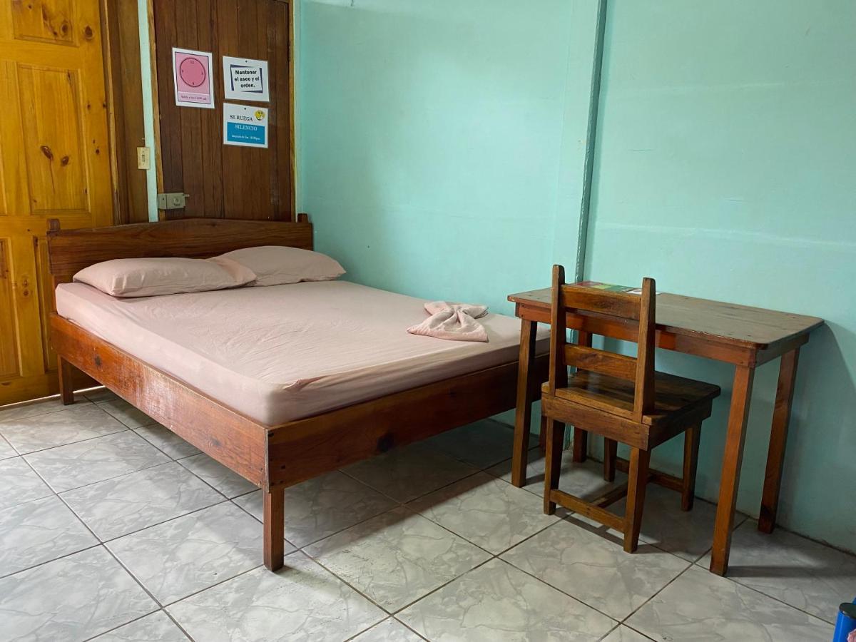 Cabinas Popular Puerto Viejo de Talamanca 외부 사진