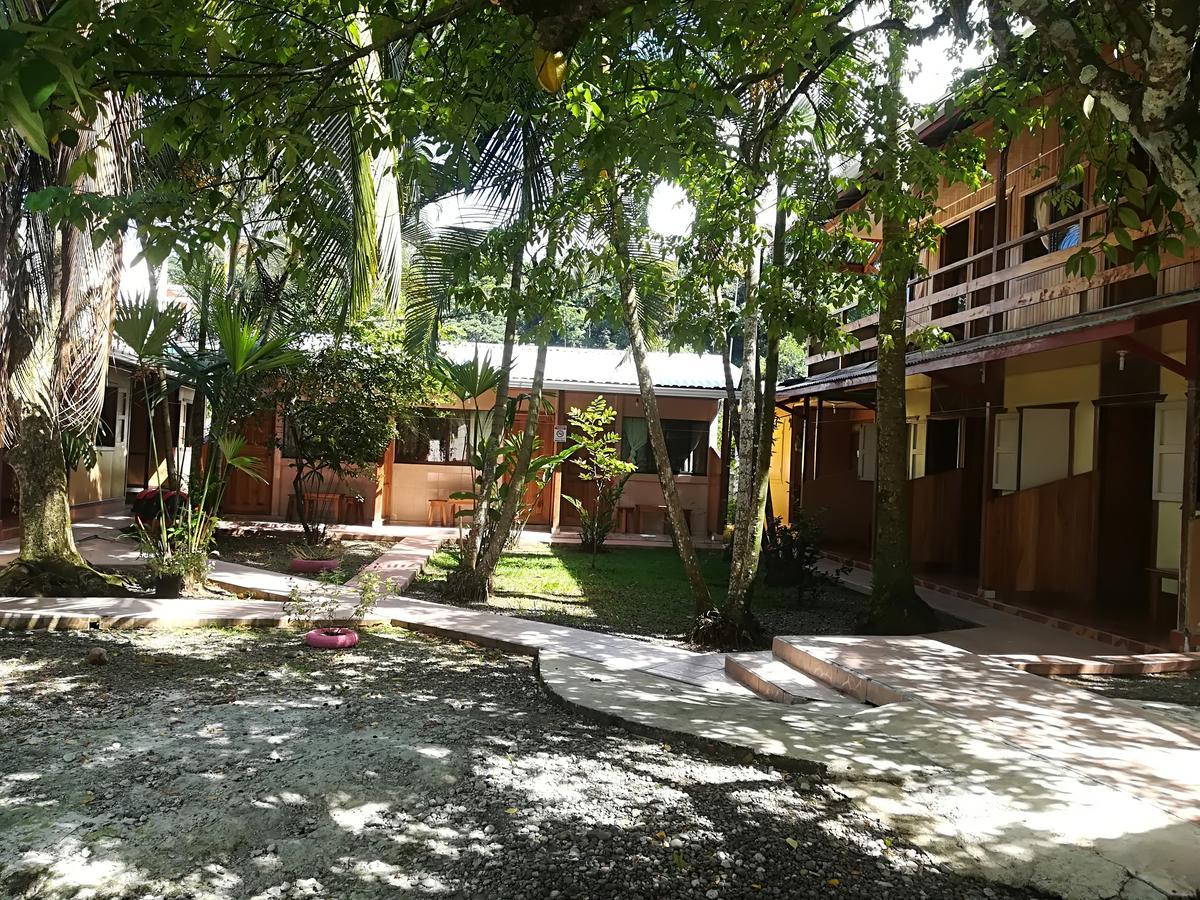 Cabinas Popular Puerto Viejo de Talamanca 외부 사진